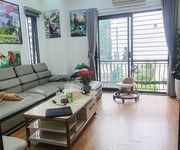 Bán căn góc 30,8m2 nhà 5 tầng ngõ 80 Hoa Lâm. Nhà đẹp, view thoáng, cách ô tô 20m