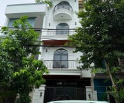 Bạn cần ngôi nhà đủ rộng cho gia đình 6 người sinh sống  tại đà nẵng. lh 0905233234