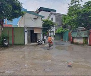 Bán đất tặng nhà hà huy tập, cách cầu đuống 500m ô tô- lô góc 50m 2 tầng hơn 4 tỷ tl