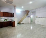 Nhà trung tâm gò vấp   ngang hiếm 5.5m   chỉ 3.x tỷ