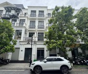 Chính chủ cần bán liền kề vin gia lâm, 60 m2, giá nhỉnh 15 tỷ, lh 09885865658