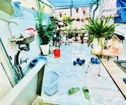 Nhà đẹp 3 tầng mới ở ngay   gần emart 2   chợ phạm văn bạch   phường 12, gò vấp