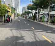 Nhà mặt tiền Dương Hiến Quyền, Nha Trang, 206m2 ngang hơn 7m gần biển rất đẹp
