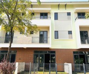 SHOPHOUSE 90M  CENTA CITY   CHỈ 6,x TỶ, đốI diện khu công nghệ cao