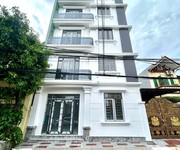 Mặt ngõ 5 tầng thang máy Sở Dầu - Mặt tiền 11m - Sát Vinhomes Imperia