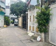 Lô góc 2 mặt hẻm xe tải q.8   nhà 4 tầng btct 5pn   đậu ô tô tại nhà   cạnh cầu bình tiên
