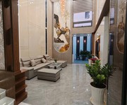 Hot  ra mắt căn nhà phố siêu đẹp có thang máy trung tâm quận 12