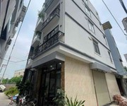 Bán nhà trâu qùy 9.1 tỷ 40m lô góc ô tô đỗ cửa