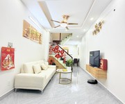 Siêu phẩm hxh trung tâm tân bình khu sân bay, 30m2 2 tầng 2pn, sổ a4 hoàn công đủ, chào chỉ 3.x tỷ