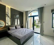 Nhà full nội thất 3 tầng đường dương đức hiền - gần biển