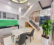 Bán nhà mới   đón vận may   3 tầng khang trang tạ quang bửu  q8