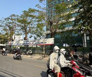 Nhà mặt tiền đối diện đại học công nghiệp    ngang 18,5m - f6 - gò vấp. chỉ : 16,8 tỷ
