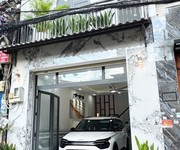 Nhà 3 tầng kiên cố - 50m2 - 3 phòng ngủ - gần siêu thị aeon mall - giáp tân phú - vài bước ra bình