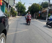 Sâp giá 10ty300 -nhá 1 trệt 2 lầu 4pn ,ngang 4 dài 16 ,ô tô đậu trong nhà   mặt tiền 8m , tam phú