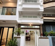Nhà hẻm ô tô ba tháng hai, quận 10, 3.2 x 13m  42 m2 , giá 8.7 tỷ