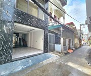 Bán nhà long biên 9 tỷ 40m gara,thang máy,nhà mới