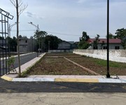 110m full tc,300m ra ql21 ,phù hợp xây trọ,xây ở , tới Học viện tài chính,đh FPT 5-7 phút di chuyển,