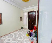 Gần ô tô, ngõ thoáng nguyễn khánh toàn 40m 5 tầng, tiện ích bạt ngàn, 9.1 tỷ
