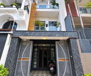 Bán nhà ngay chợ tân hương   đối diện công viên   hxh tránh   75m  ngang 4.5m   3 tầng   8.x tỷ