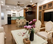 Cho thuê nhà nguyên căn 3 tầng, FULL nội thất tại ngõ 175 Lạc Long Quân, Tây Hồ