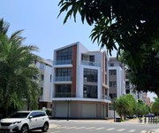 0988081226  bán biệt thự song lập vhop3 187m2- 4 tầng mặt công viên nước- 19 tỷ
