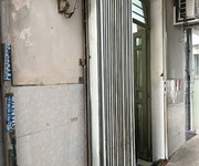 Nhà 2 tầng hẻm sát đường lê quyên p5q8. giá 1.8 tỷ