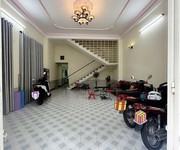 Nhà kiệt ô tô tránh thẳng thông hoàng diệu, kinh doanh, 97m2, 3 tầng,nhỉnh 8 tỉ