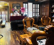 Mt lê đại hành 150m2, ngang 7m, kiểu biệt thự mini, nội thất gỗ cao cấp, giảm sâu, 12.xx tỷ