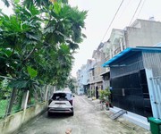 Nhà cấp 4  91,8m , ngang 4.6m    xe hơi ngủ trong nhà   giá chỉ 4,35 tỷ