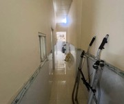 Bán gấp nhà hẻm 156 nguyễn thị thập quận 7, 76m2, thương lượng tốt, sổ hồng riêng, thích hợp làm