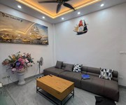 Bán nhà nguyễn công trứ, 40m2, 5 tầng, mặt tiền 4m, 15.5 tỉ, cách mặt phố 1 nhà, ngõ rộng thoáng,