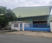 Nhà xưởng quy mô lớn 5.000m2 - kcn tân đô, đức hòa, tây ninh - 2 cổng,  sổ hồng riêng