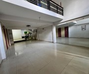 H3028  nhà 5 tầng giá rẻ có sân đỗ ô tô sát cầu trường đai, giá 8.x tỷ