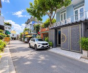 Bán nhà mặt tiền hoàng xuân nhị, tân phú   117m  ngang 8m, 2 mặt hẻm   giá 9.x t.ỷ
