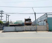 Đất  5.000  2shr mặt tiền đặng công bỉnh   đối diện vinhomes hóc môn