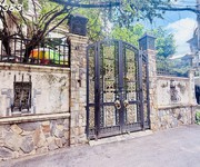 Biệt thự cổ điển  dương quảng hàm, ngang 8.2/8.8 x24   200m2  chỉ nhỉnh 25 tỷ
