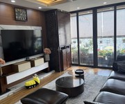 Căn góc 130m  đông nam - nam cửa chính tây bắc.