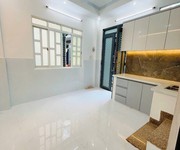 Nhà 3 tầng hẻm thông đường ba đình p8q8 cũ  p. chánh hưng . giá 2,58 tỷ tl