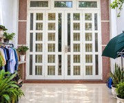 Nhà hẻm ô tô lạc long quân, quận 11, 4.3 x 16.5  65 m2 , 11 tỷ
