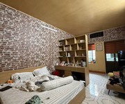 Mặt phố dư hàng - 66,4m2, bán đất tặng nhà, vị trí kinh doanh sầm uất