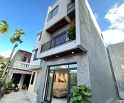 Nhà 3 tầng bạch mai- đồng thái