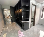 Nhà mặt đường lô góc dư hàng - thang máy 650 kg - vị trí cực kỳ đắc địa