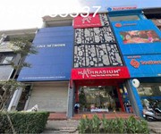Bán nhà phố thương mại mặt tiền nguyễn văn linh - phú mỹ hưng, q7, dt 111m2  6m x 18.5m , nhà 5