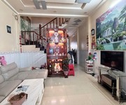 Nhà đẹp phú định p16 quận 8 - 3 tầng - 4,54 x 14 - 4pn - công nhận 52,5m2 - giá hơn 4 tỷ