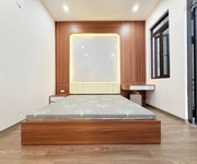 Bán nhà phố Cầu Giấy, 40m2, 5T, MT4.5m, ở ngay, tương lai ra mặt phố, chỉ 10.8 tỷ