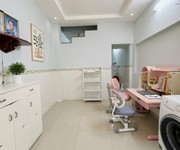Bùi thế mỹ tân bình - 2 tầng ở ngay - hẻm 3 gác 1 sẹc vài bước ra mặt tiền - 3m x 8m  24m2  - chỉ