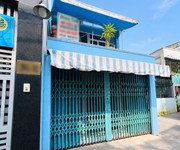 Nhà góc 2 tầng  nở hậu  hẻm thông dương bá trạc  p1q8 cũ . giá 5.1 tỷ tl