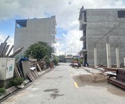 Tđc đồng ninh   chủ cần bán gấp lô đất 50m2 - mt 4 m.  vị trí tuyến 3. lô đẹp ko lỗi lầm. 2 thoáng.