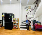 Bán nhà  nguyễn văn viên   hai bà trưng  28m    2 tầng   ngõ thông   gần phố   nhỉnh 4 tỷ