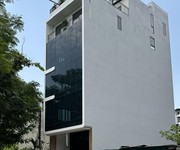 Chính chủ bán tòa vp cổ linh - long biên  100m , mt 7m, 7 tầng   hầm, pccc  43 tỷ